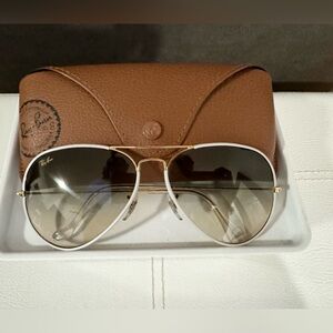 Ray-Ban Aviator Sunglasses - Hard to find!